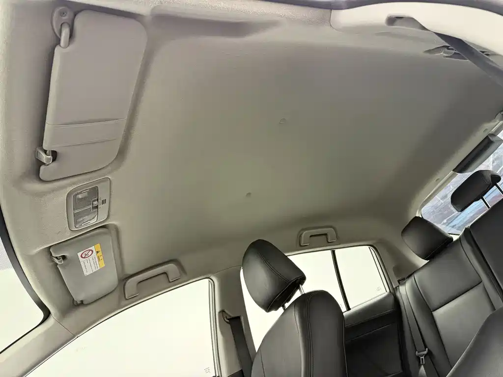 Toyota Vios FS — миниатюра 16