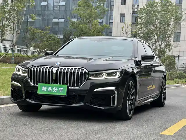 BMW 7 SERIES