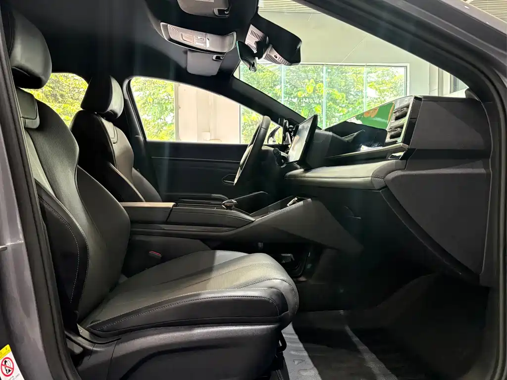 BYD Qin L — миниатюра 21
