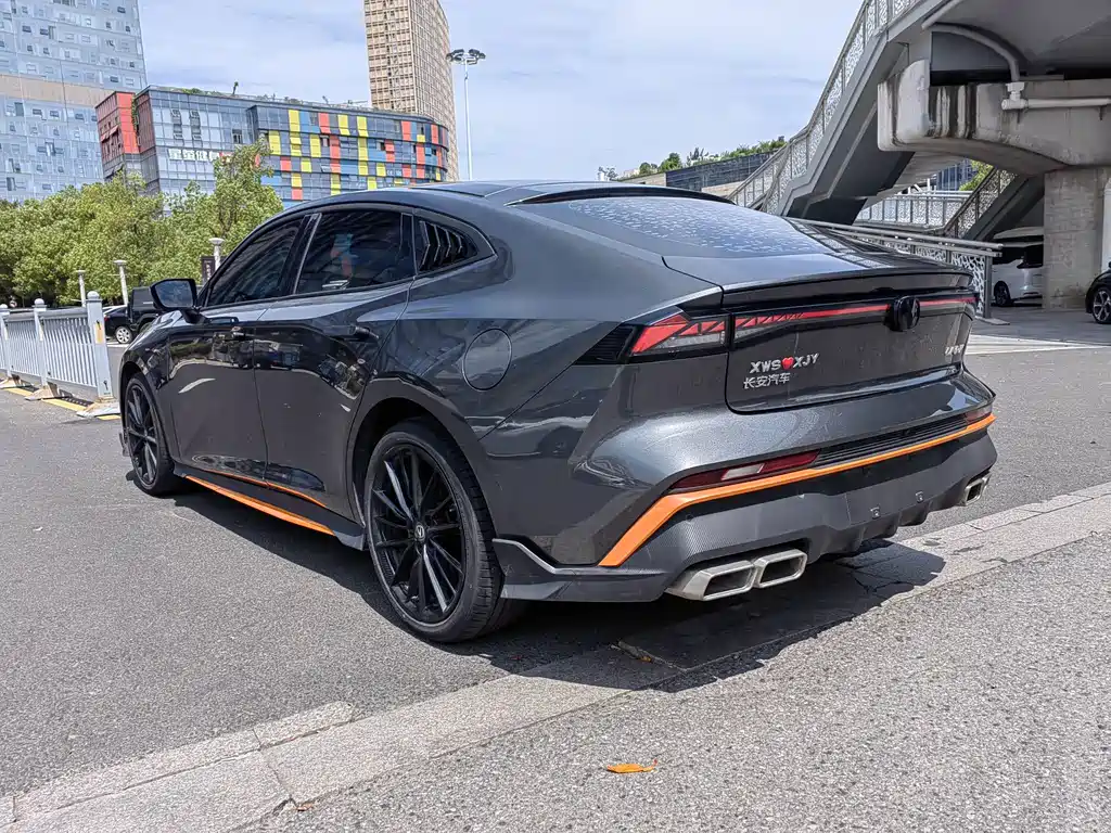 Changan UNI-V — миниатюра 3
