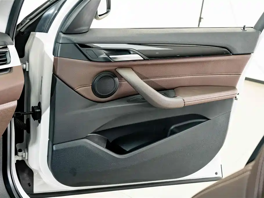 BMW X1 — миниатюра 15