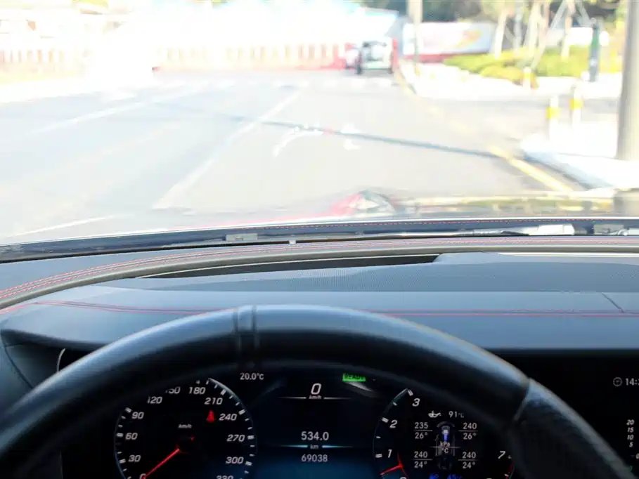 MERCEDES-BENZ AMG GT