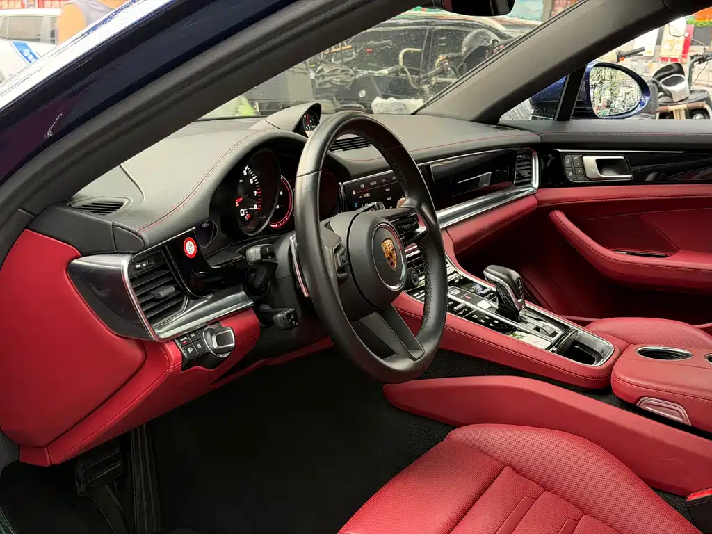 Porsche Panamera — миниатюра 12