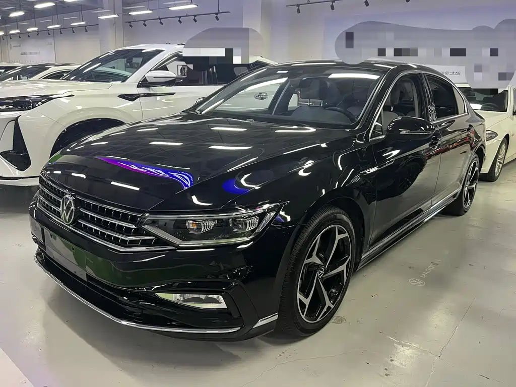 Volkswagen Magotan 2024