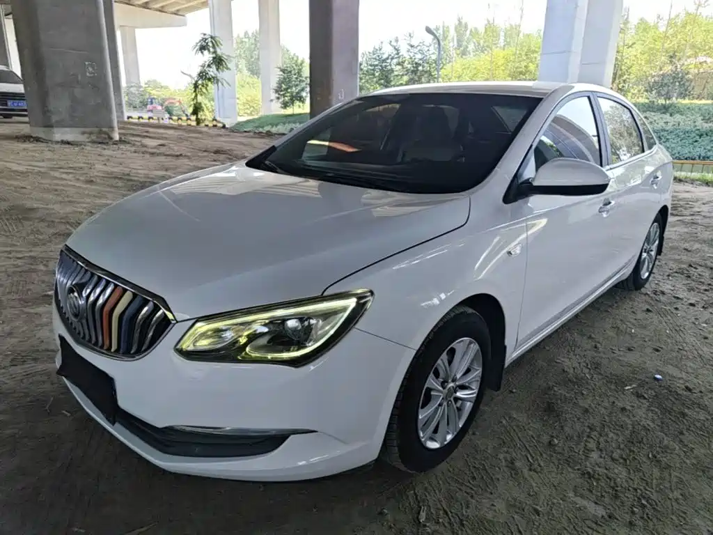Buick Excelle — миниатюра 2