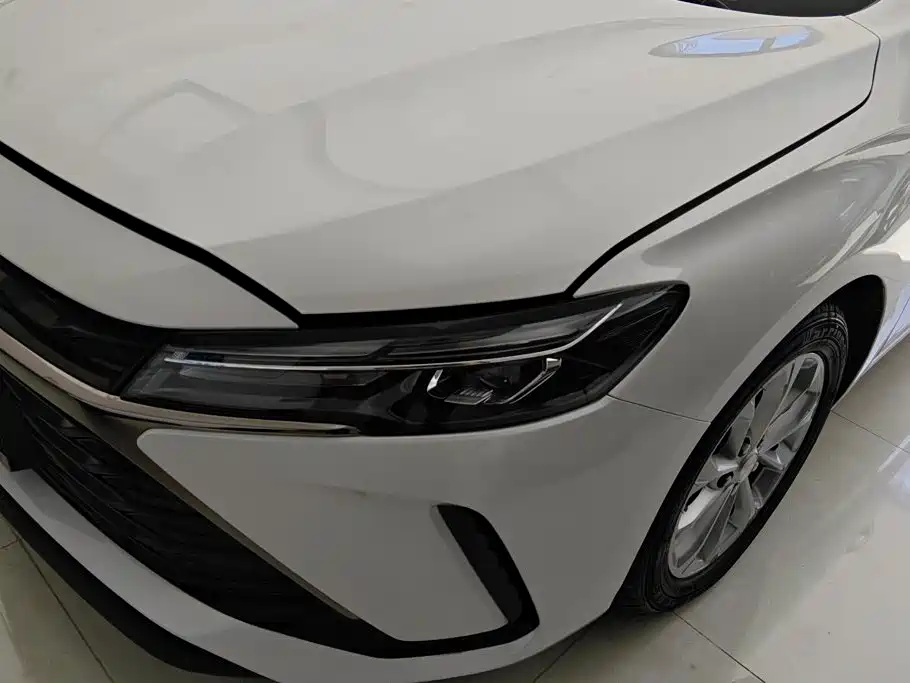 Chevrolet Monza — миниатюра 5