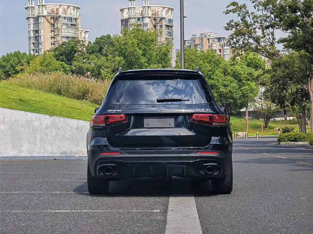 Mercedes-Benz GLB AMG — миниатюра 3