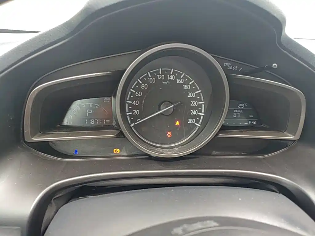 Mazda 3 Axela — миниатюра 12