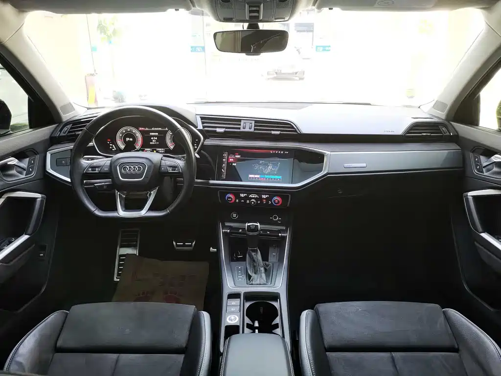 Audi Q3 — миниатюра 6