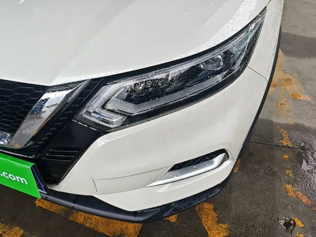 Nissan Qashqai — миниатюра 24