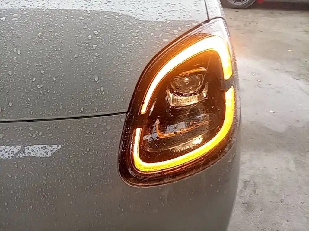 Wuling MINIEV — миниатюра 24