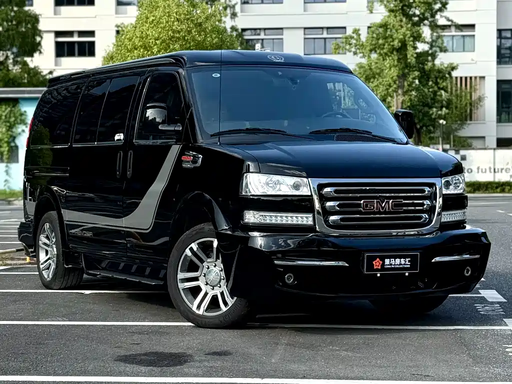 GMC Savana — миниатюра 2