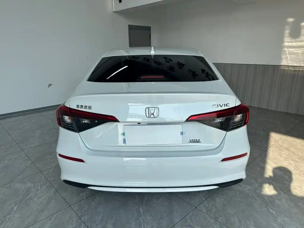 Honda Civic — миниатюра 5