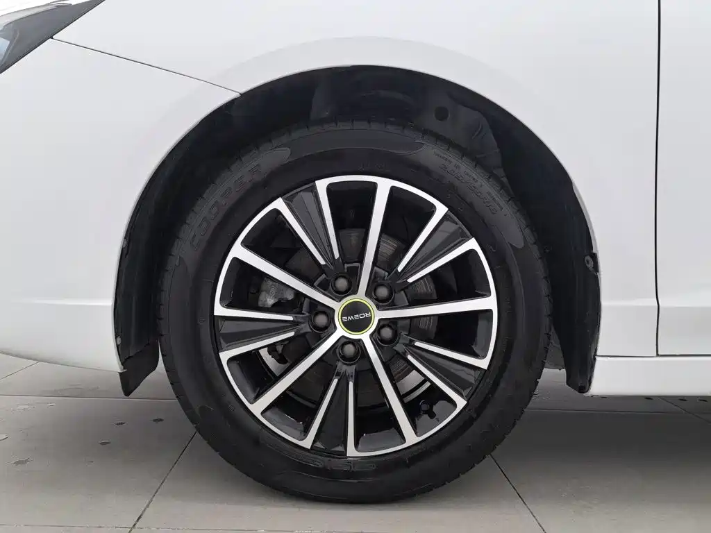 Roewe i5 — миниатюра 17
