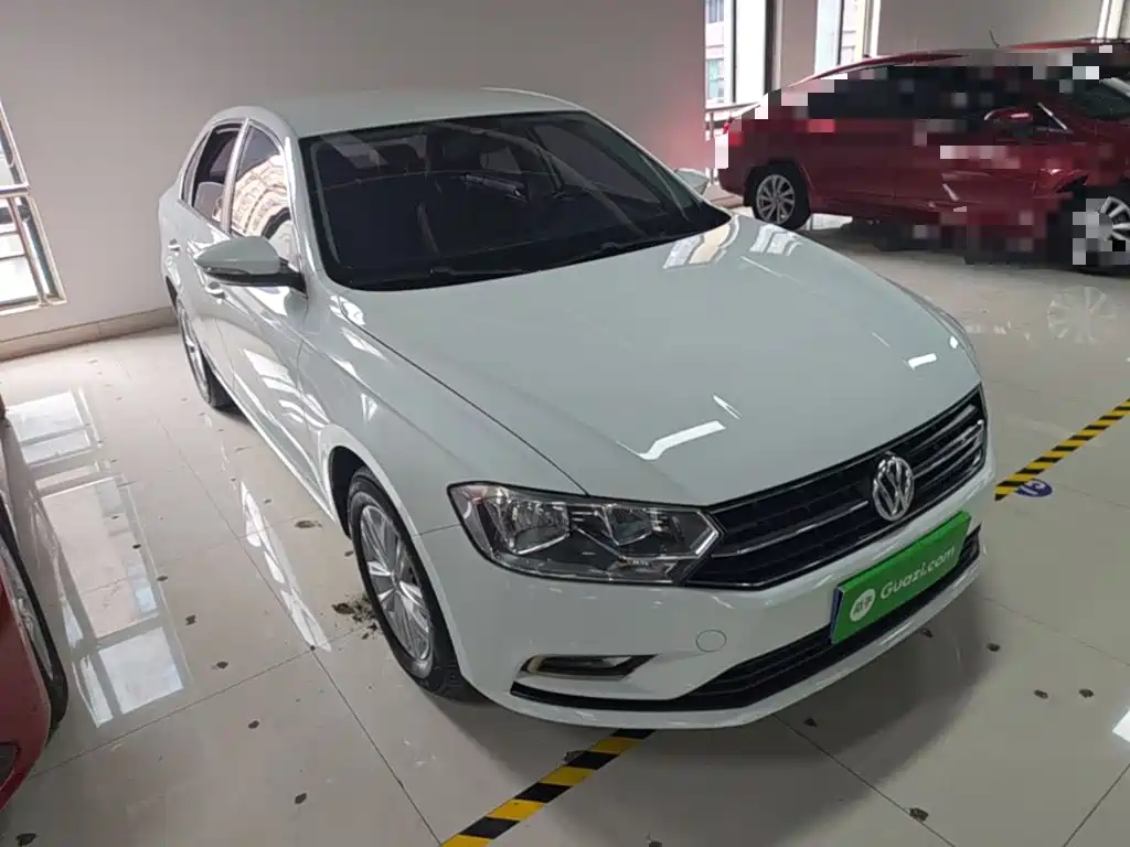 Volkswagen Bora — миниатюра 4