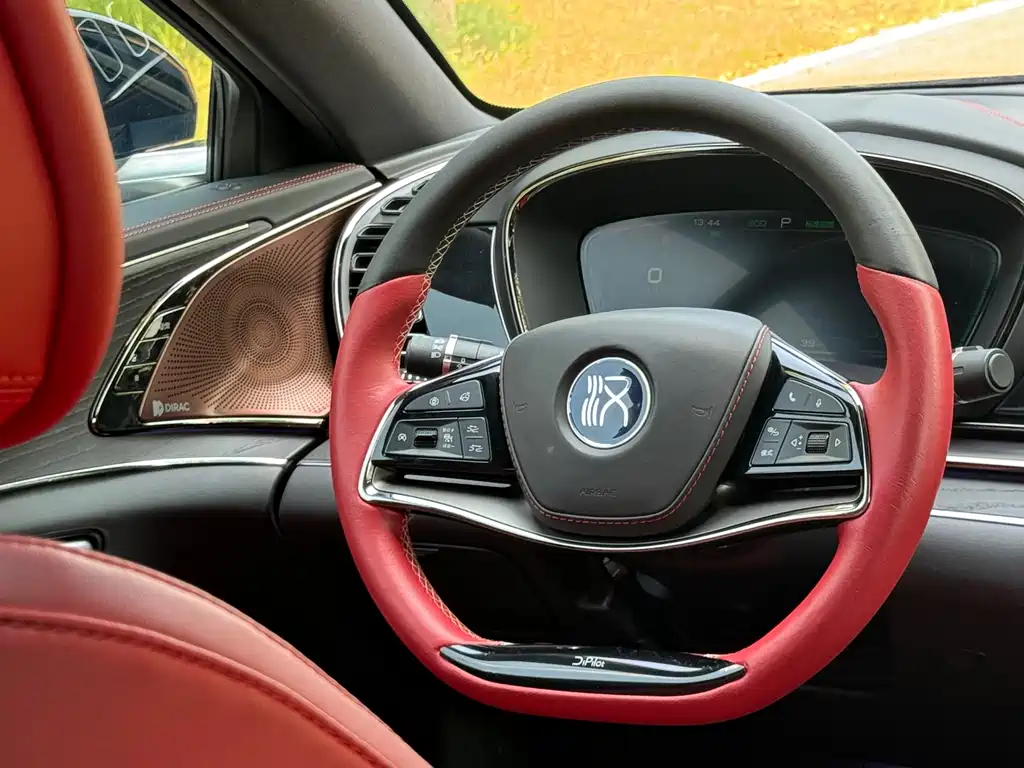BYD Han — миниатюра 12