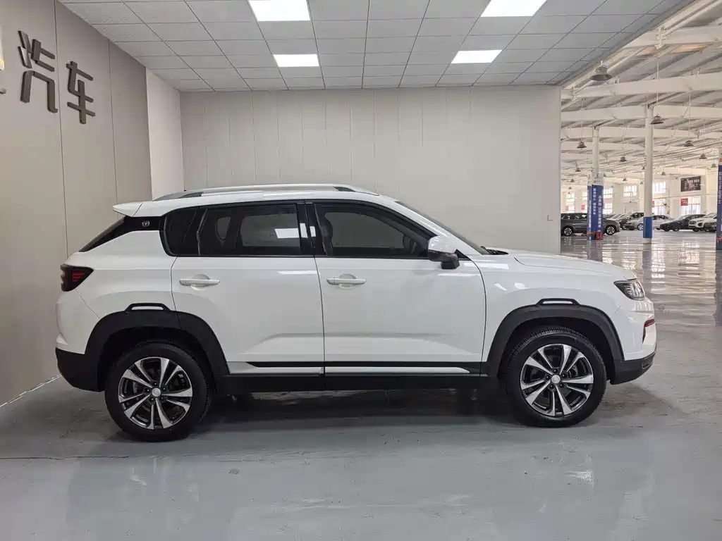Changan CS35PLUS — миниатюра 13