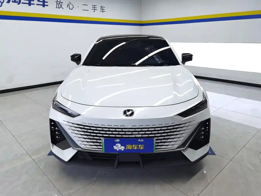 Changan UNI-V iDD — миниатюра 2