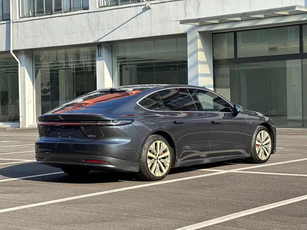 NIO ET7 — миниатюра 5