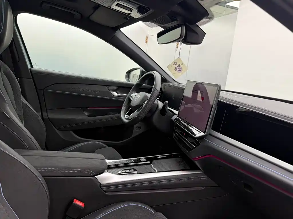 Volkswagen Passat — миниатюра 15