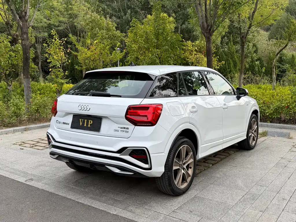Audi Q2L — миниатюра 13