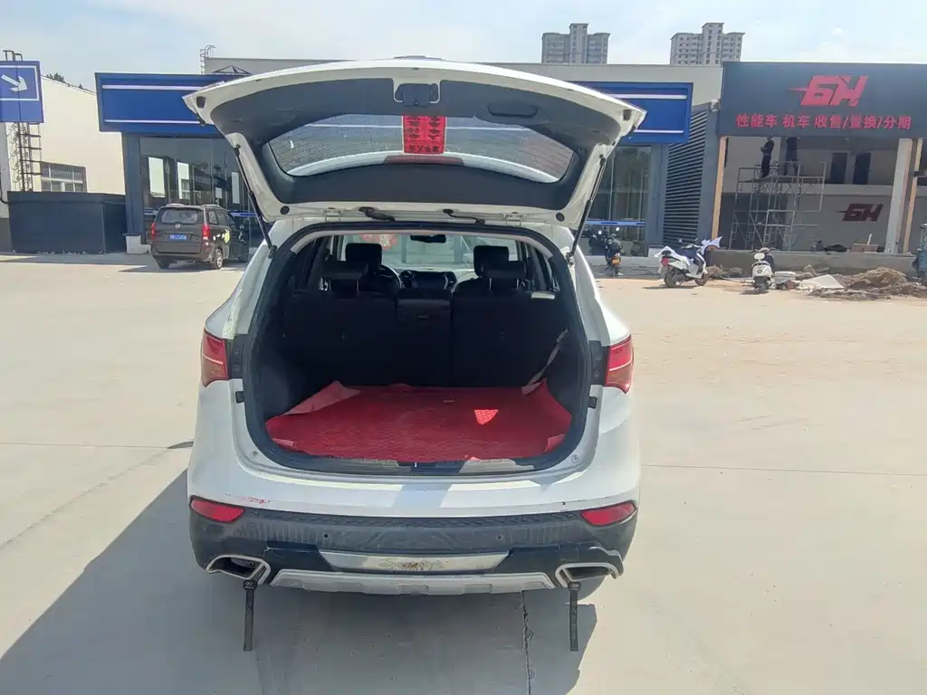 Hyundai Santa Fe — миниатюра 16