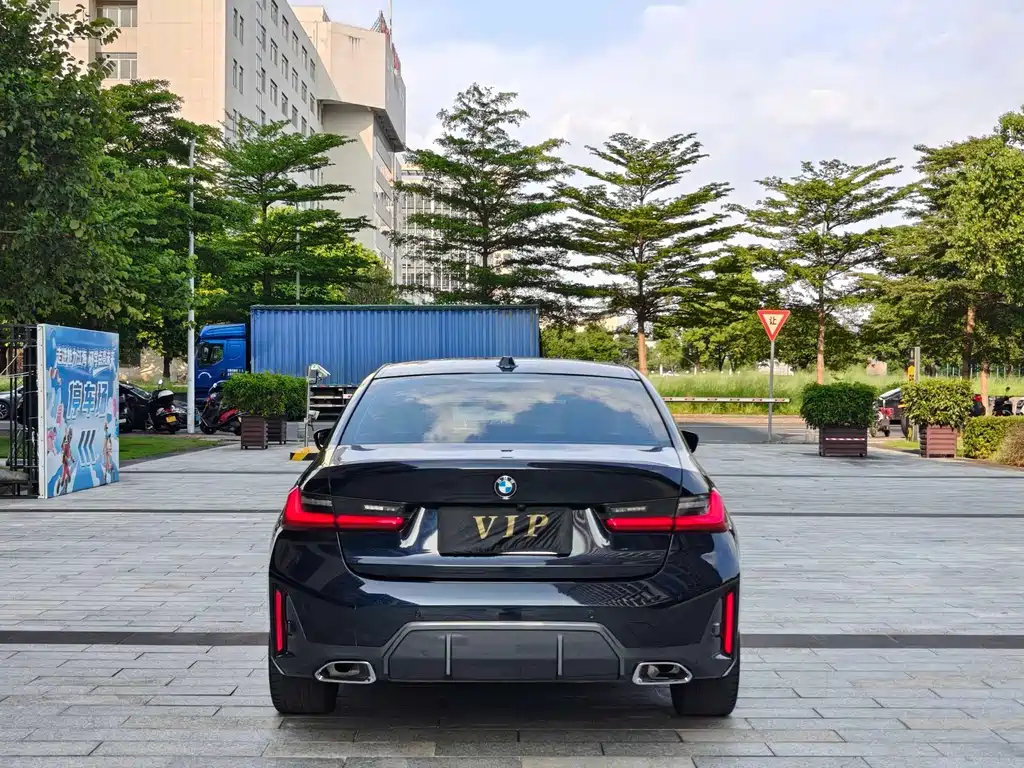 BMW 3 Series — миниатюра 14