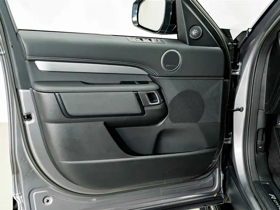 Land Rover Discovery — миниатюра 17