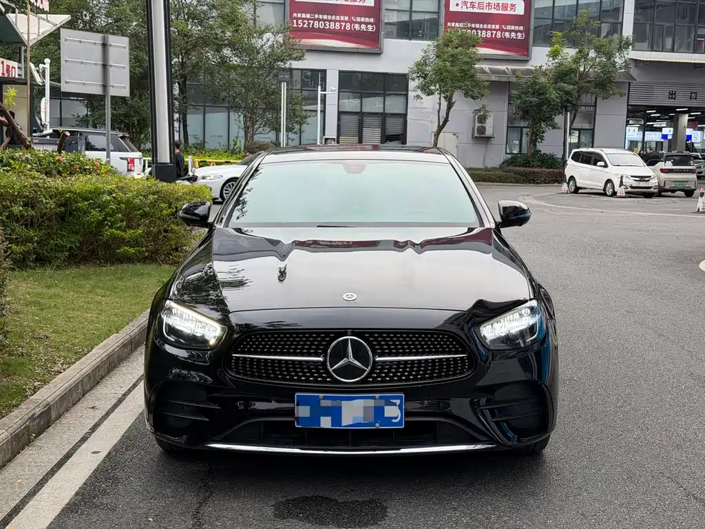Mercedes-Benz E-Class — миниатюра 2