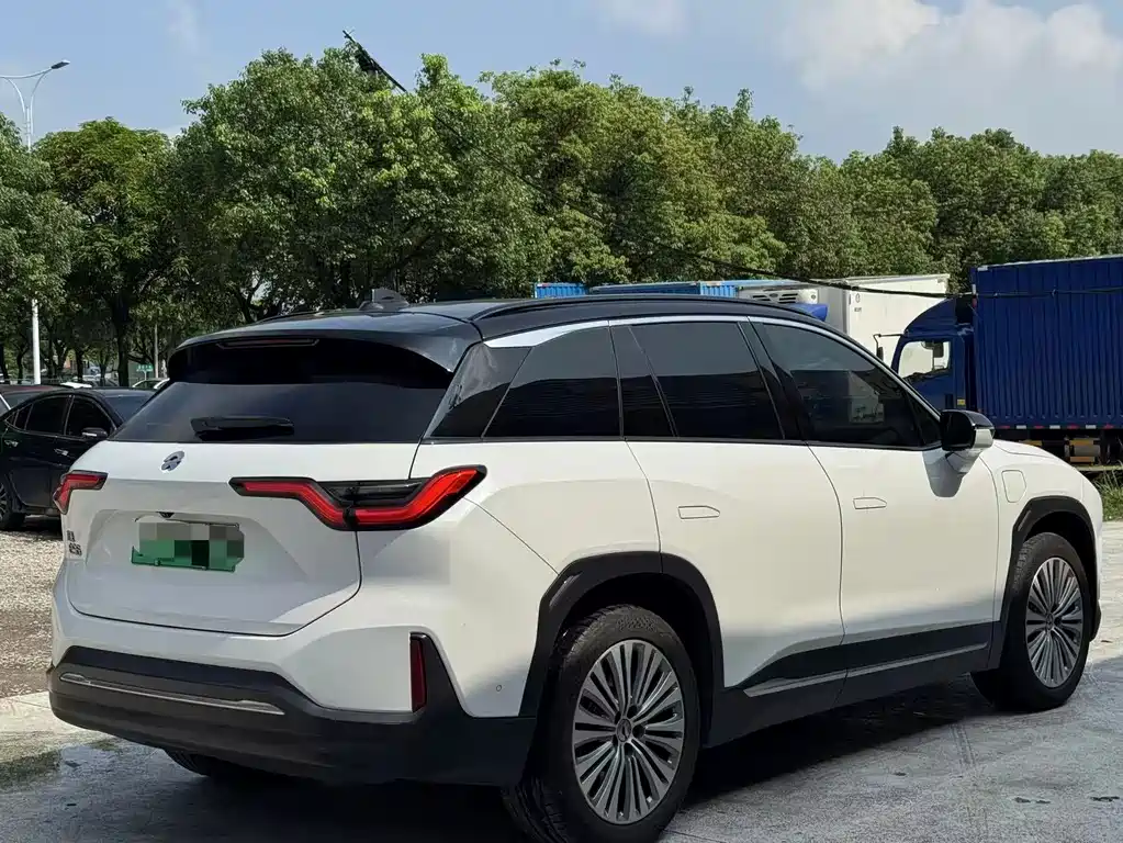NIO ES6 — миниатюра 7