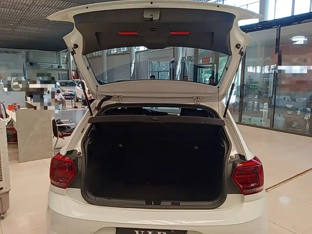 Volkswagen Polo — миниатюра 19