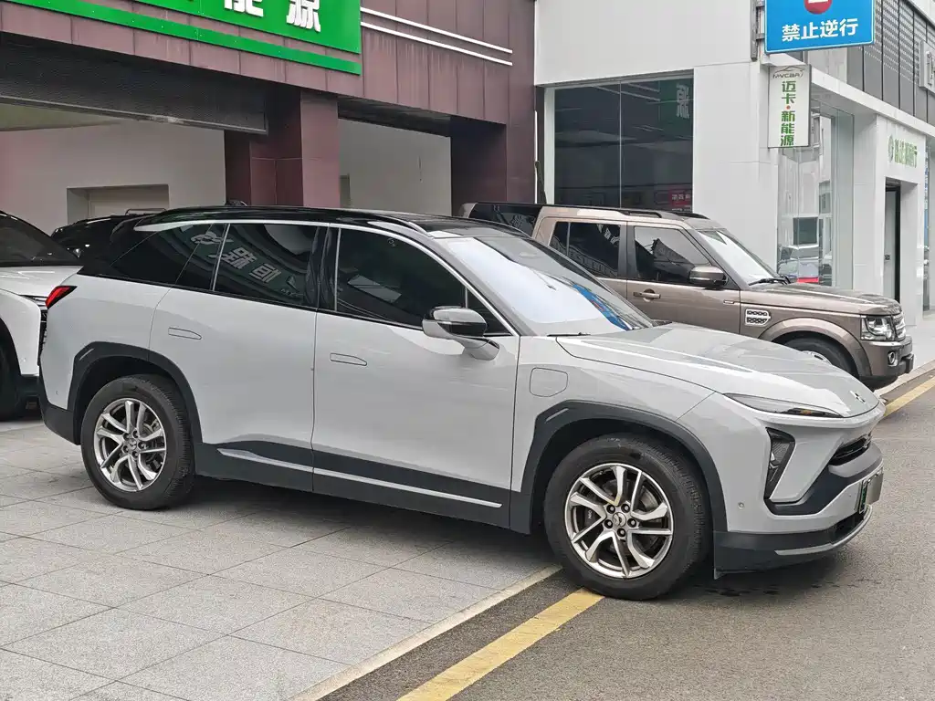 NIO ES6 — миниатюра 12