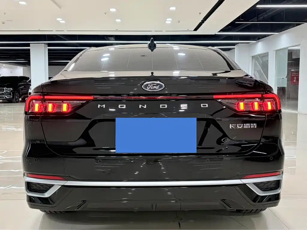 Ford Mondeo — миниатюра 5
