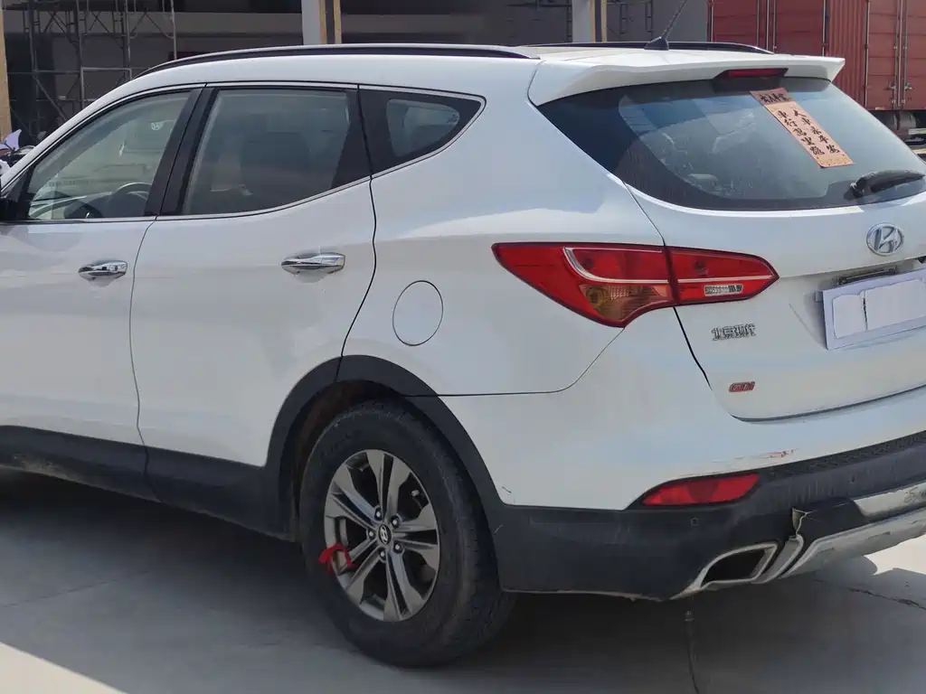 Hyundai Santa Fe — миниатюра 21