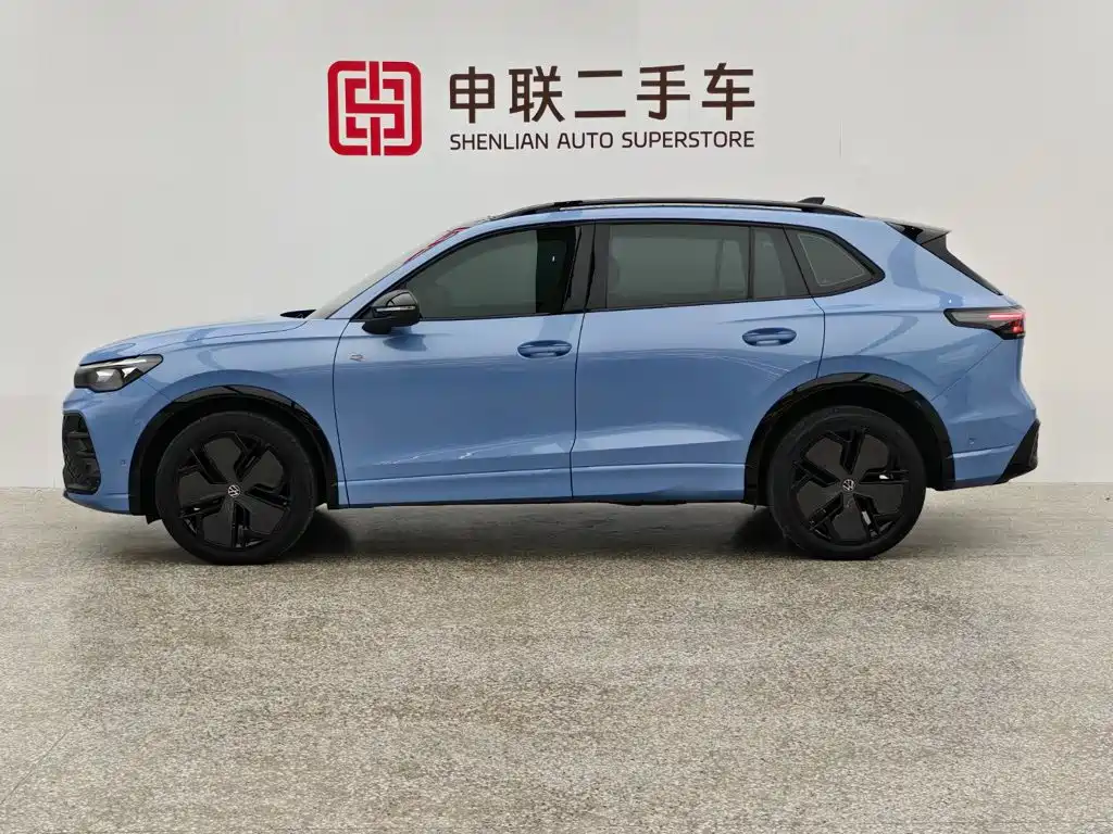 Volkswagen Tiguan L — миниатюра 12