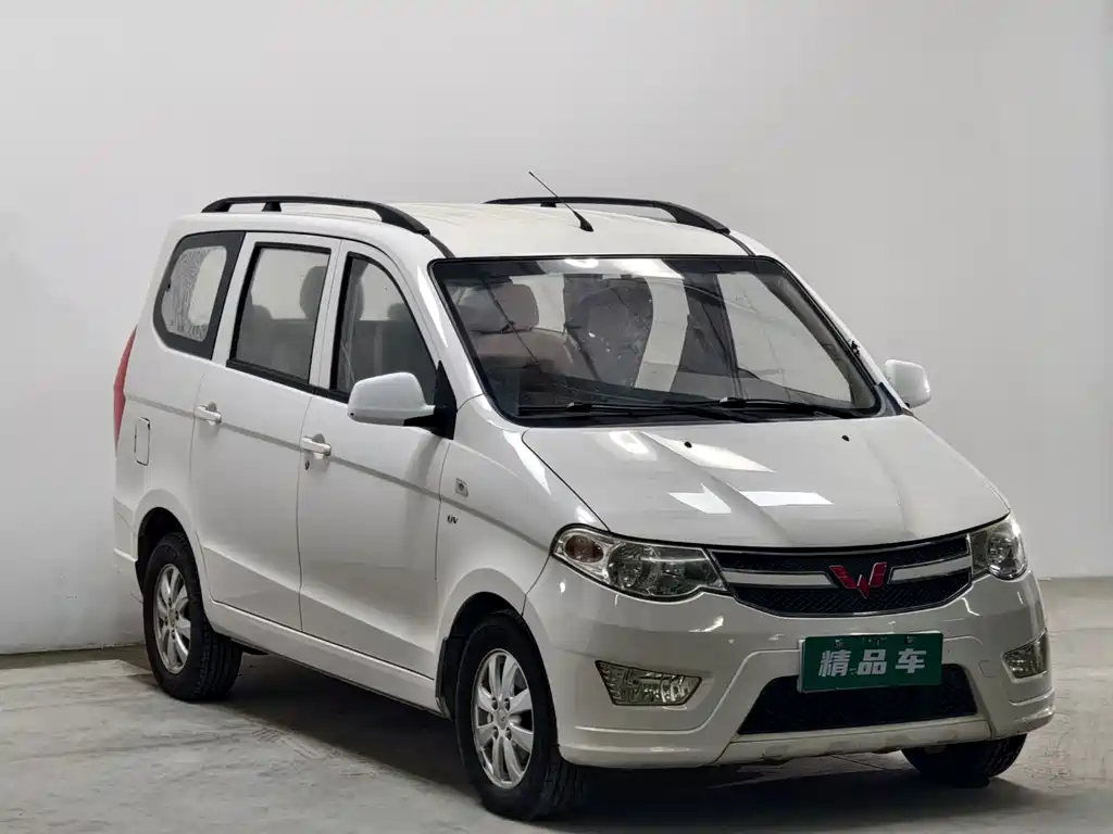 Wuling Hongguang — миниатюра 3