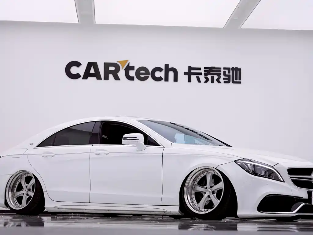 Mercedes-Benz CLS — миниатюра 9