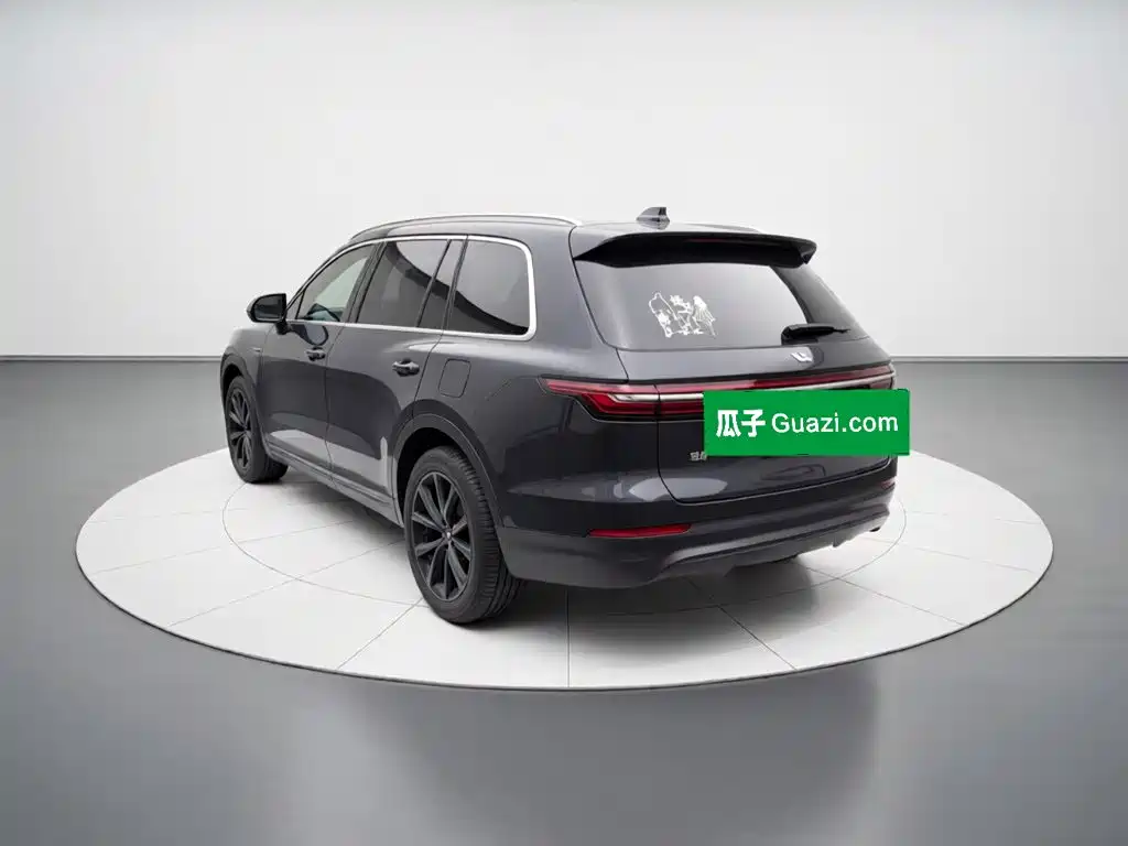 Li Auto ONE 2020 6 мест