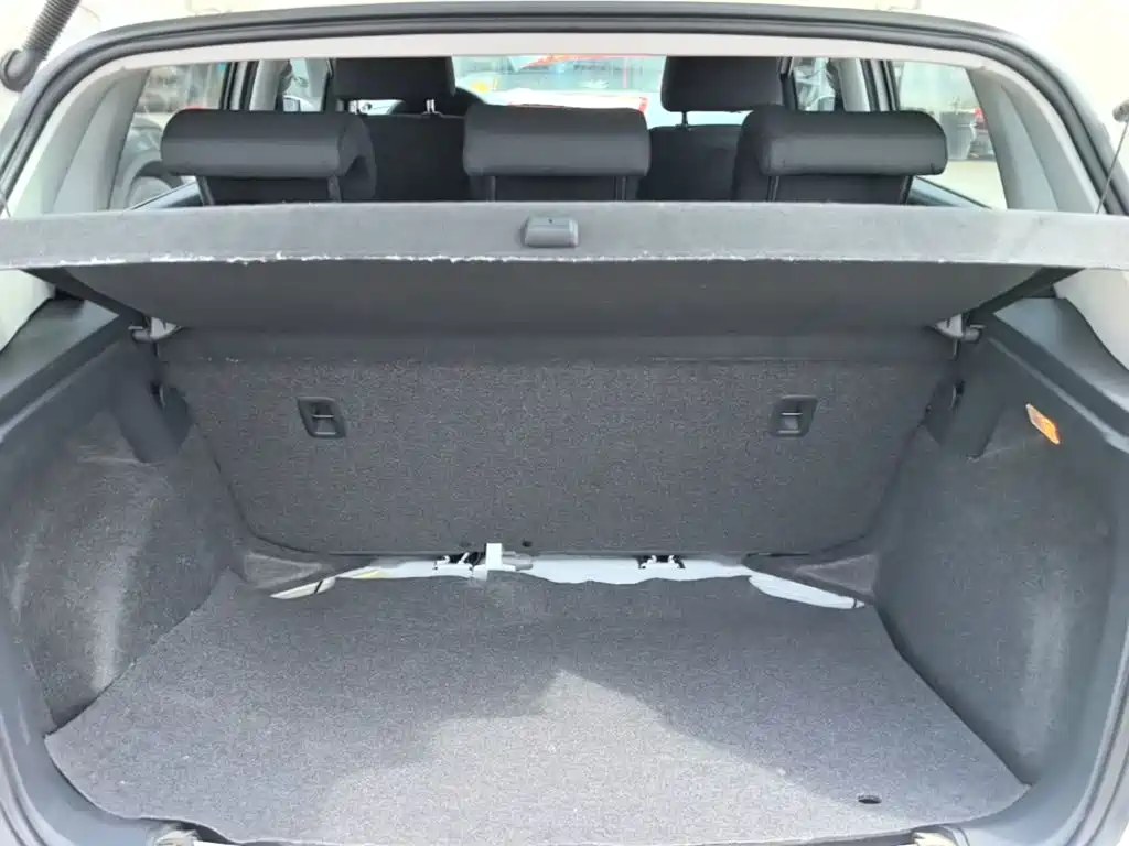 Volkswagen Polo — миниатюра 19