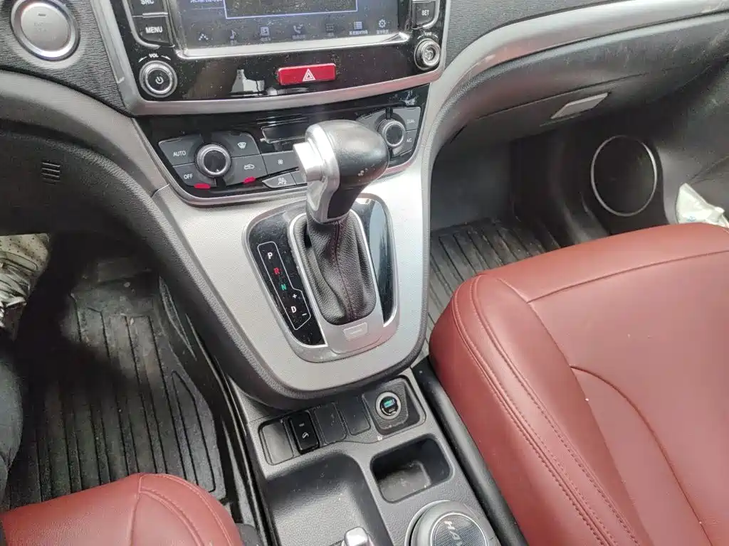 Haval M6 — миниатюра 10