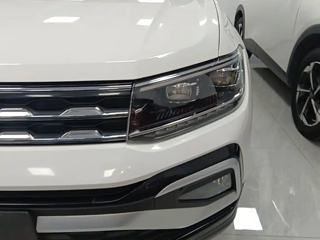 Volkswagen T-Cross — миниатюра 24