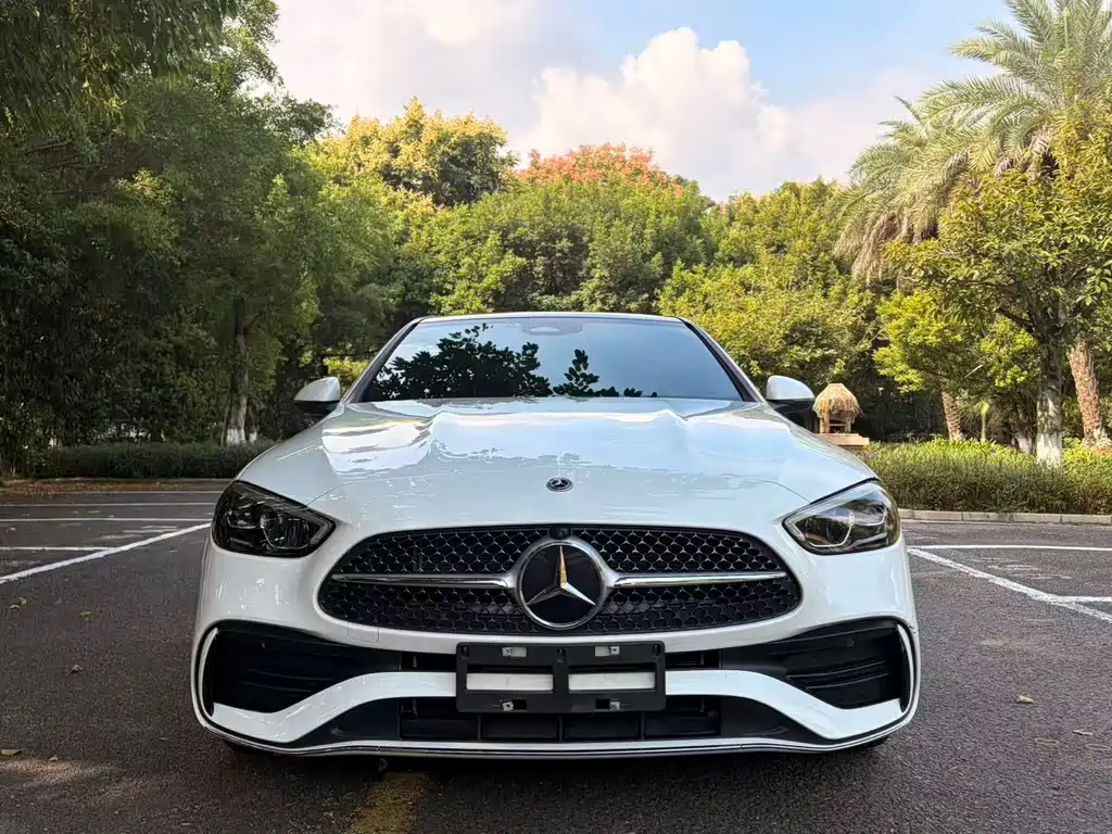 Mercedes-Benz C-Class — миниатюра 2
