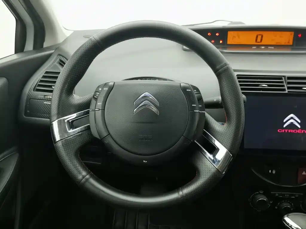 Citroen C-Quatre — миниатюра 11