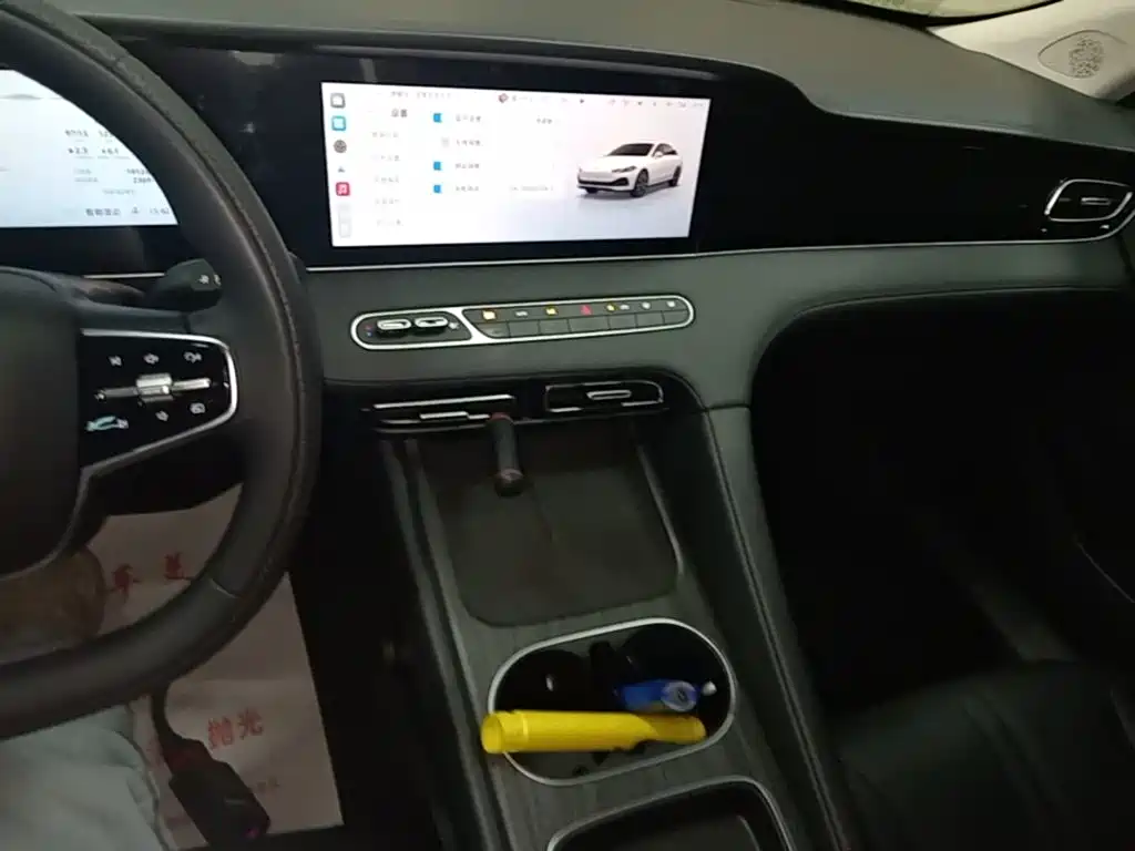 Roewe D7 — миниатюра 13