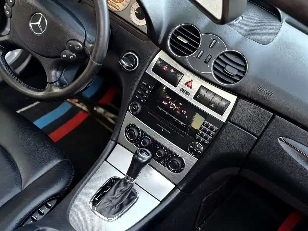 Mercedes-Benz CLK-Class — миниатюра 10