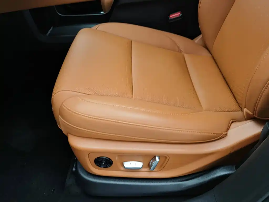 Li Auto Li L6 — миниатюра 20
