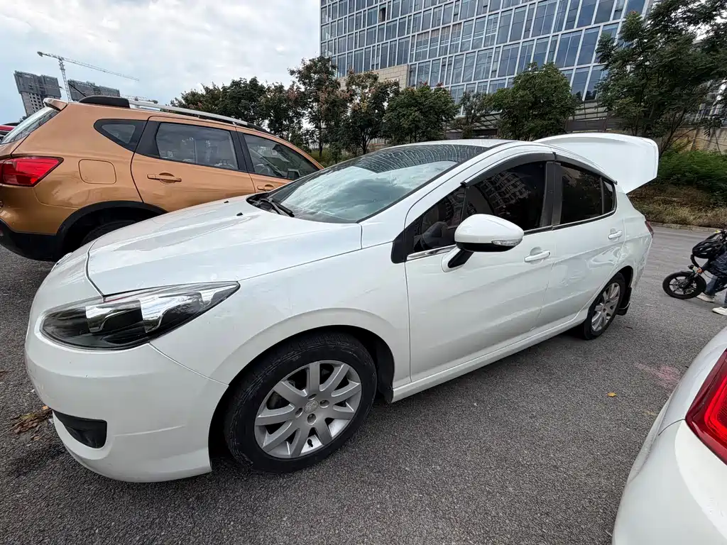 Peugeot 308