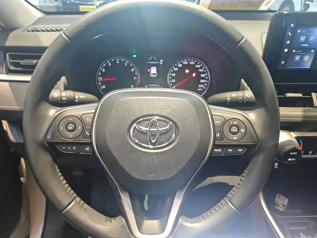 Toyota Wildlander — миниатюра 11