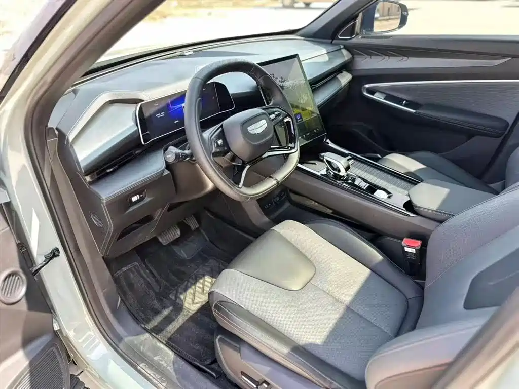 GEELY AUTOMOBILE BOYUE