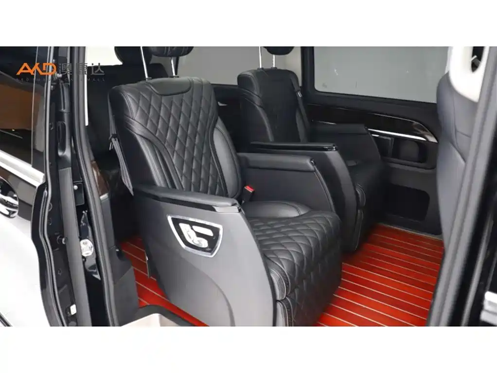 MERCEDES-BENZ V CLASS